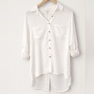 White Button-Up High Low Shirt - Women Large